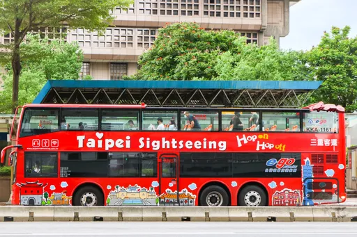 國際旅客入住特約飯店2晚 北市備1萬份好禮送出!可免費搭雙層觀光巴士