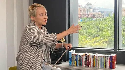 劉文正沒死「一個瘋子就愚弄全國」 李明依:我們該怎樣教育下一代