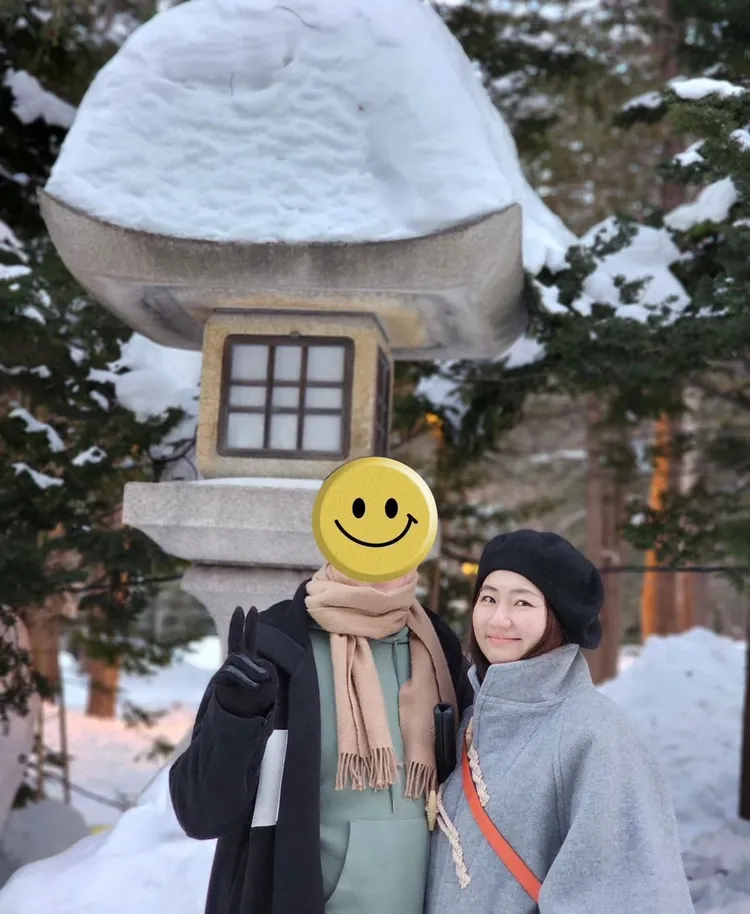 Selina與男友甜蜜同框。翻攝Selina IG