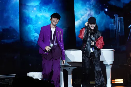 林俊傑巡演刷新個人紀錄 歐陽娜娜穿睡褲被Cue上台合理嗎?