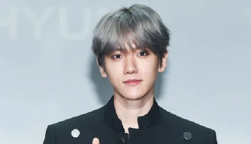 「EXO」伯賢結束2年軍旅生活 今天退伍準備回歸樂壇