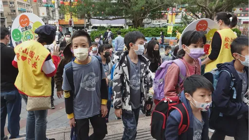 校園下月脫口罩預備備!小學生竟抗拒 《壹蘋》曝家長真心話