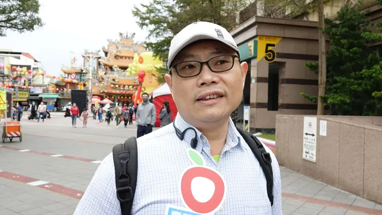 朱先生表示，不戴口罩會要求孩子每節下課洗手。莊宗達攝