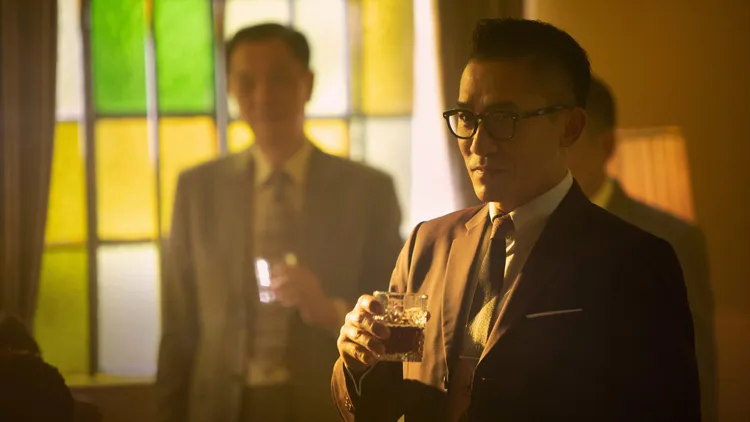 《風再起時》盡見梁朝偉帥氣身影。蓽映娛樂提供