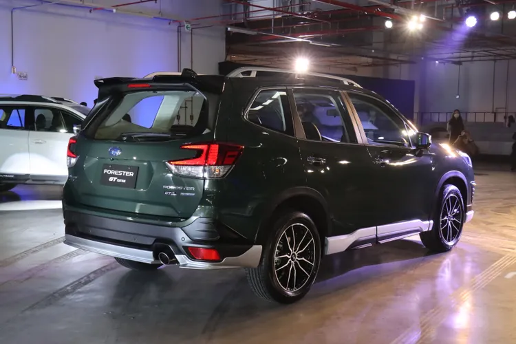 Forester GT Edition透過加裝專屬前下擾流板、後下擾流板、車側擾流板、車頂後擾流尾翼，打造更具運動化跑格氛圍。林浩昇攝