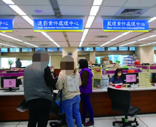 酒駕男撞死女騎士竟再犯 出獄驚知祖產被拍賣!急賣地賠錢