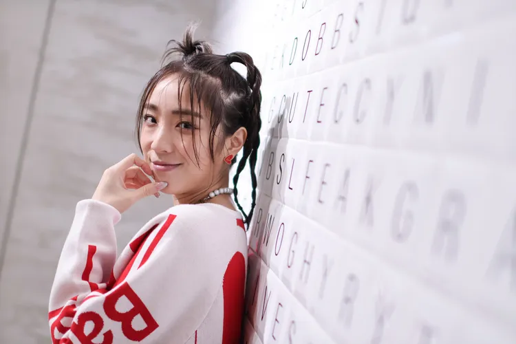 梁舒涵苦練舞技，以唱跳天后蔡依林為努力目標。鄭孟晃攝