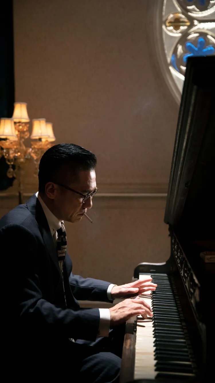 梁朝偉展開3個月的鋼琴集訓。華映娛樂提供