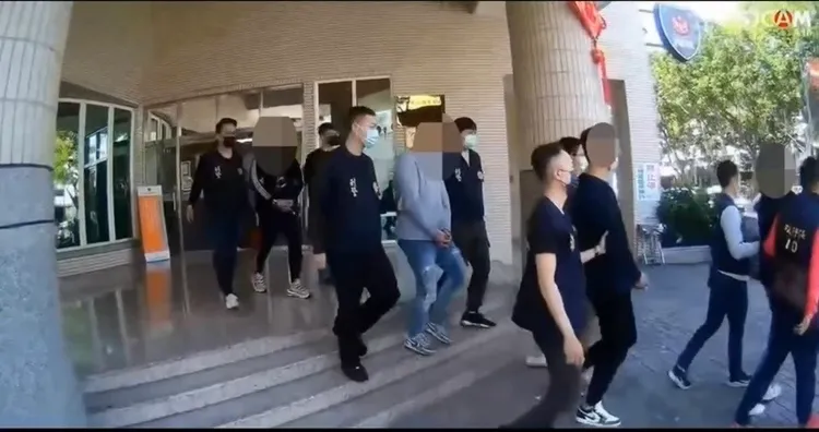警方一舉瓦解暴力團，將張姓主嫌及5名成員移送法辦。讀者提供