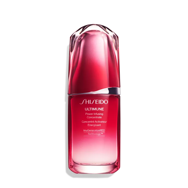 柯佳嬿私下很愛用的紅妍超導循環肌活露，50ml／4100元。品牌提供