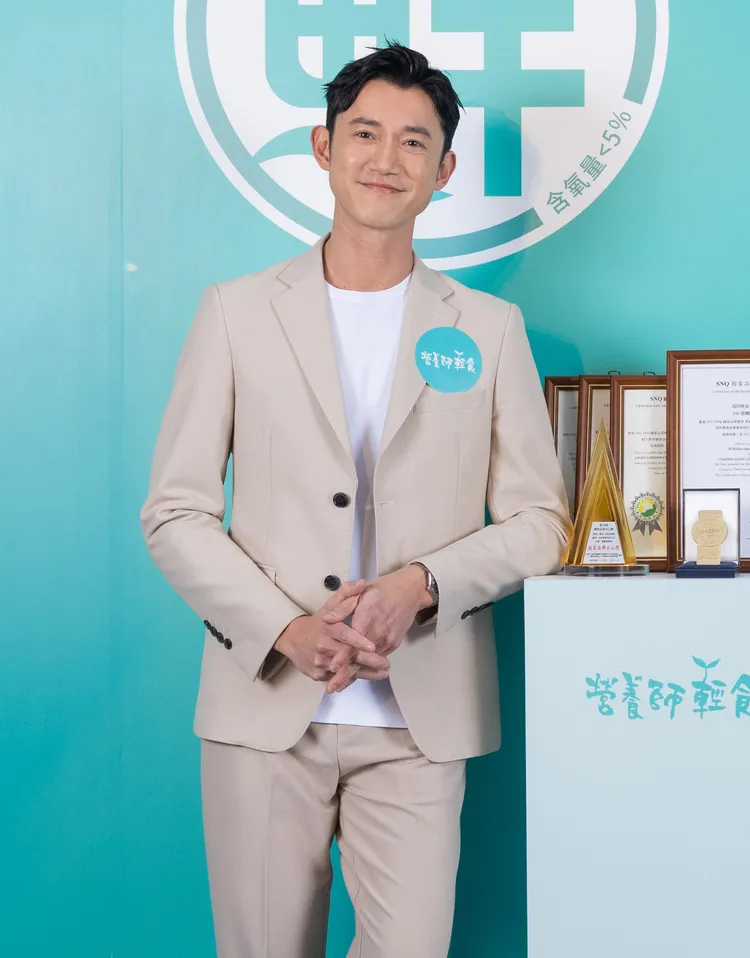 吳慷仁今出席代言活動。我的輕食提供