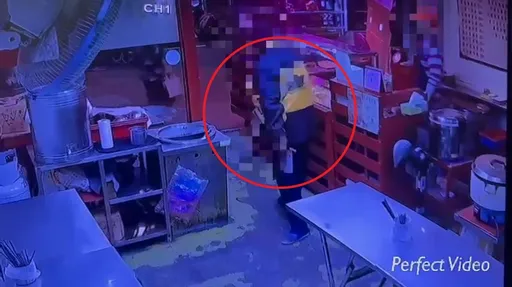 持刀闖燒臘店欲搶劫　中和警趕抵壓制速逮