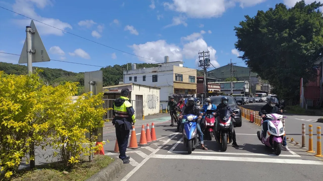 警方呼籲駕駛人應禮讓行人。淡水警分局提供