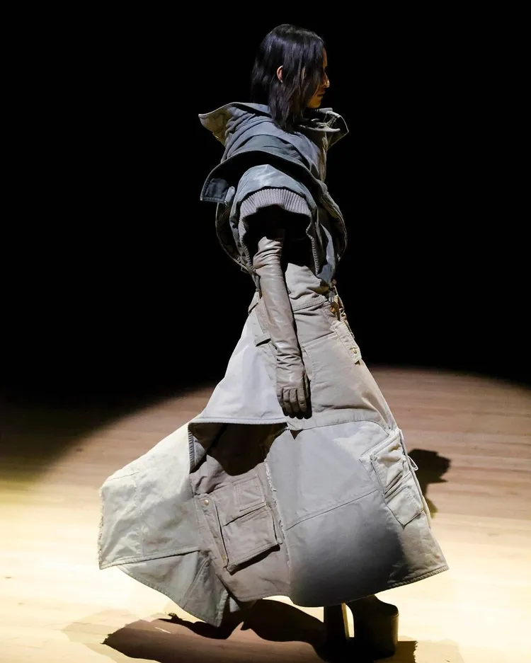 MARC JACOBS 2023春季「英雄」系列。翻攝marcjacobs IG