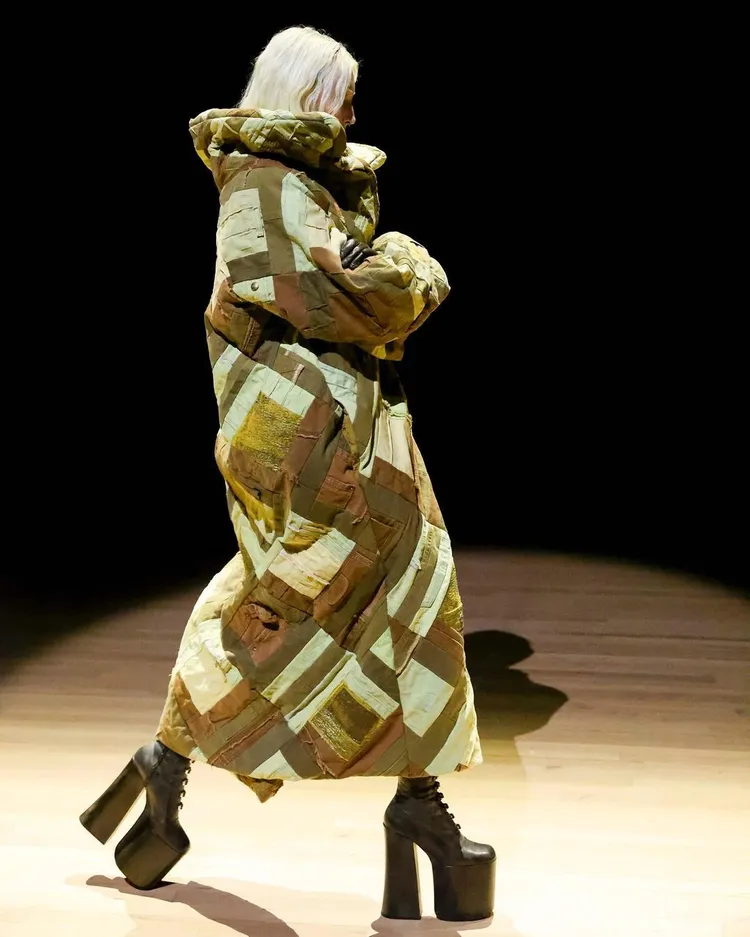 MARC JACOBS 2023春季「英雄」系列。翻攝marcjacobs IG