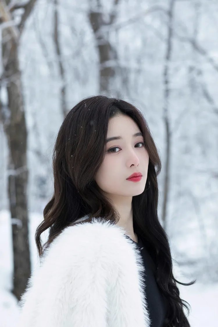 徐藝洋曾是女團成員，氣質清新脫俗。翻攝徐藝洋微博