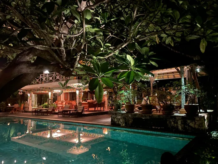 郎祖筠讚嘆這間Villa主人的用心。引自郎祖筠臉書