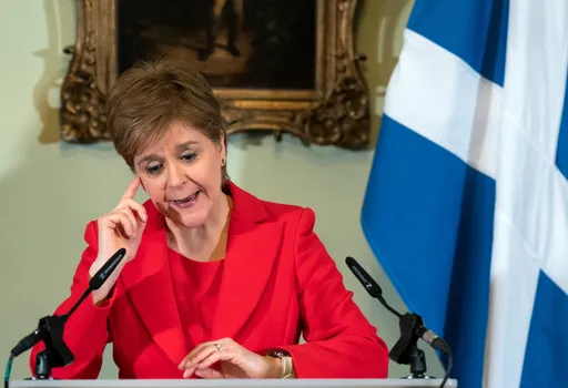 震撼!蘇格蘭首席大臣施特金請辭 獨立問題未解壓力日增