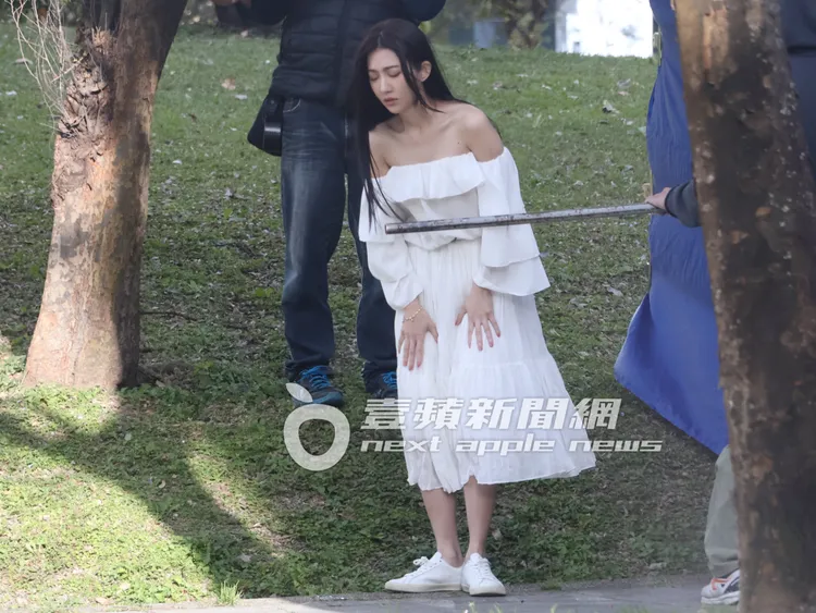 王晴演為情所苦處女鬼。特勤中心攝