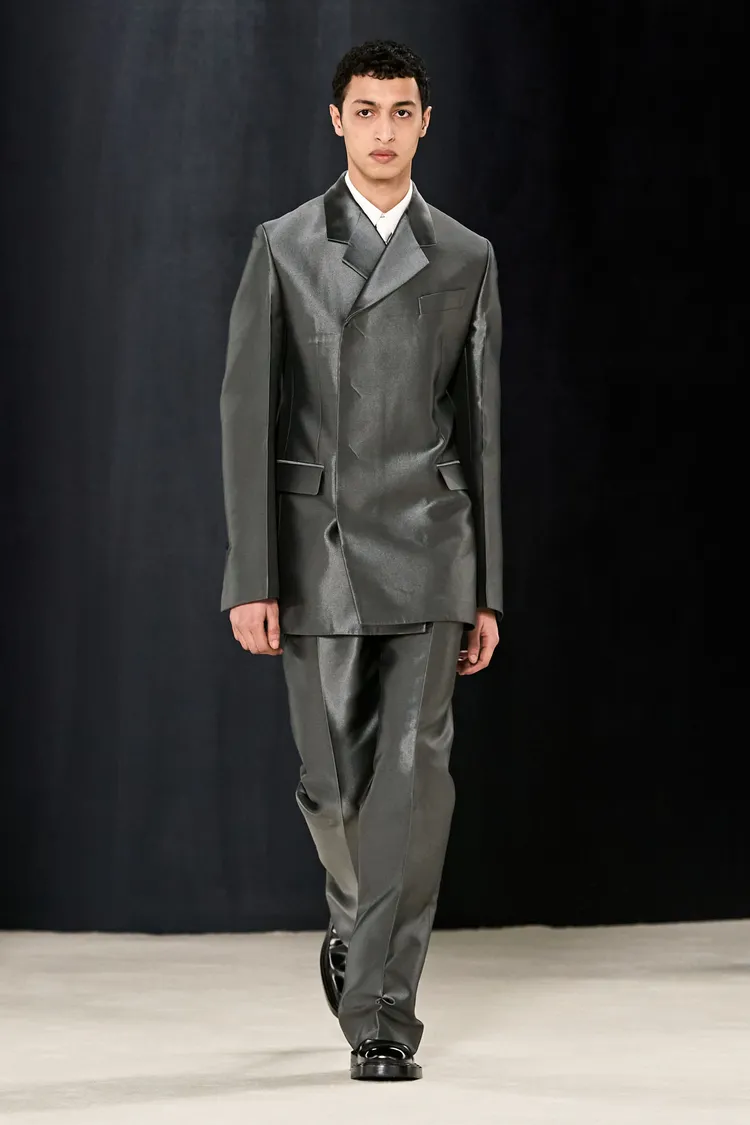 FERRAGAMO 2023秋冬大秀。品牌提供