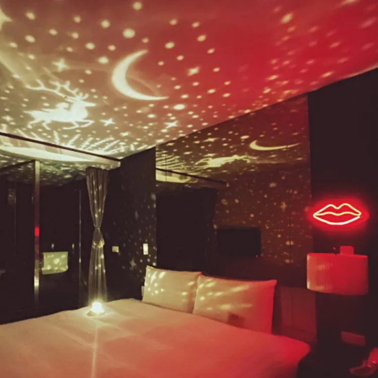 路境行旅 Finders Hotel情侶曖愛房。業者提供