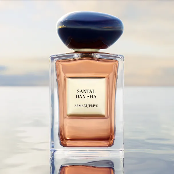 ARMANI PRIVÉ高級訂製淡香水花園系列#東方紅木，100ml／7500元。品牌提供