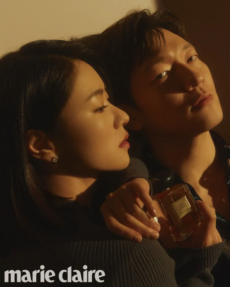 孫錫求（右）和全余贇（左）曾在韓劇《浪慢的體質》中飾演情侶，此次再續前緣。品牌提供