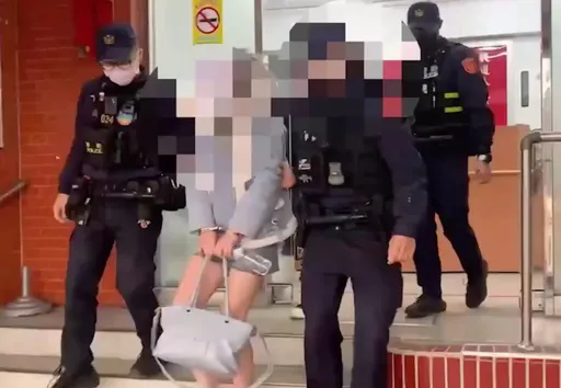 長腿短裙辣妹酒駕「撞台畜老董賓利」! 找閨密頂包因這點被識破