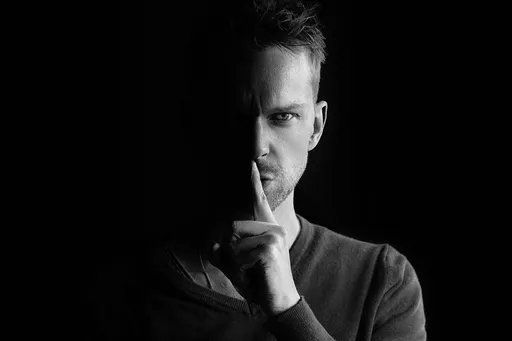 隋棠困擾人人有！他被樓下鄰居嫌太吵　怒嗆這句話結果慘挨告