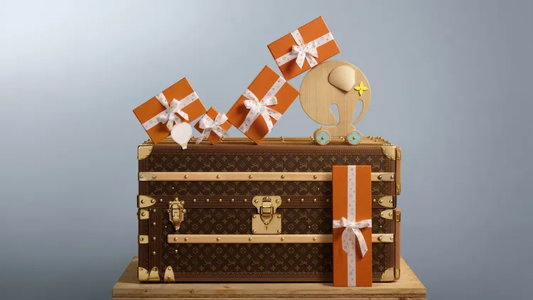 LV全新Baby系列打造一個美麗夢幻世界，每件作品都成為寶寶新生活的一部分。品牌提供