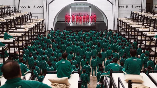 《魷魚遊戲》真人秀拍攝現場被稱「不人道」　2參賽者違反嘿咻禁令遭除名