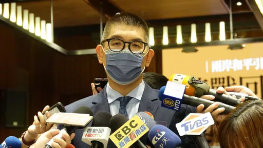 連勝文不忍了!為這事懷疑「蔡英文智商」 怒轟民進黨惱羞成怒