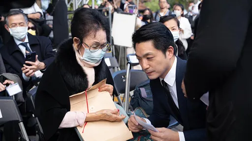 為讓蔣萬安道歉所以抗議蔣萬安道歉 媒體人:示威者邏輯癌令人莞爾