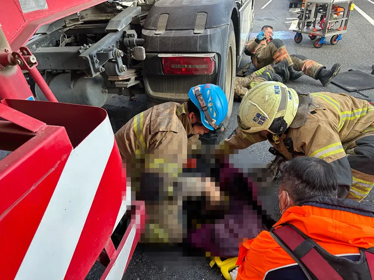 婦人經搶救仍傷重不治。讀者提供