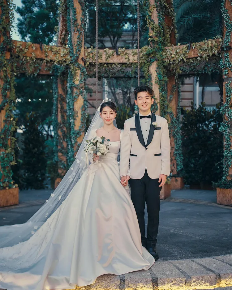 胡瑋杰和老婆結婚2年，育有一兒一女，湊成一個好字。翻攝胡瑋杰IG