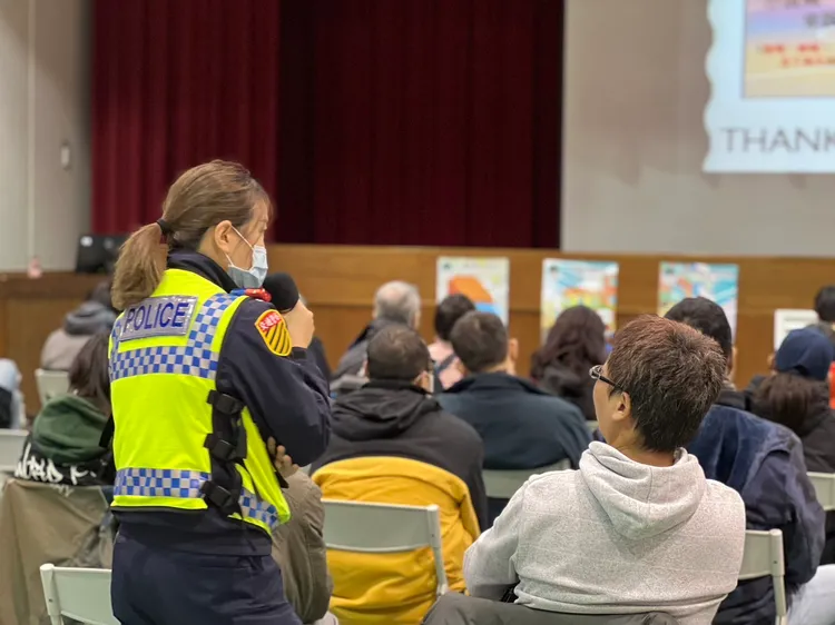 警方告知外送員安全第一。翻攝畫面