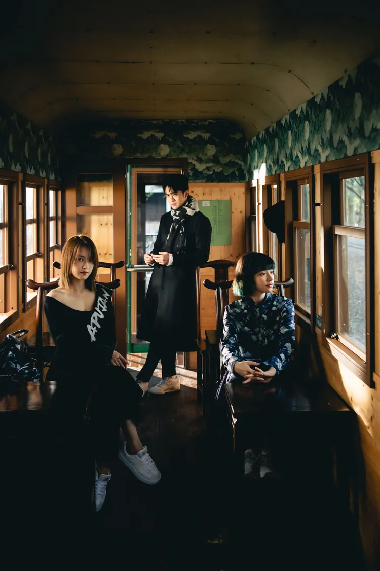 「遙遠的另一端」主演者姚愛寗（右起）、顏毓麟、大元。品牌提供