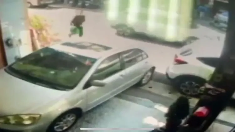 監視器拍下賴姓保全逃逸身影。民眾提供