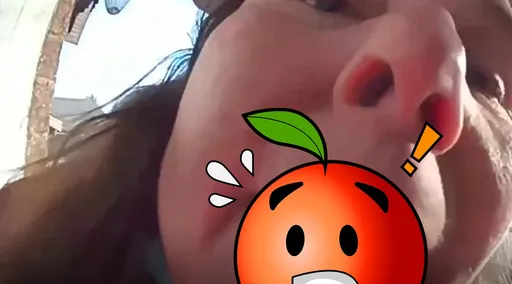 紅衣女「巨胸襲、大嘴攻」  受害人發瘋前做了這事