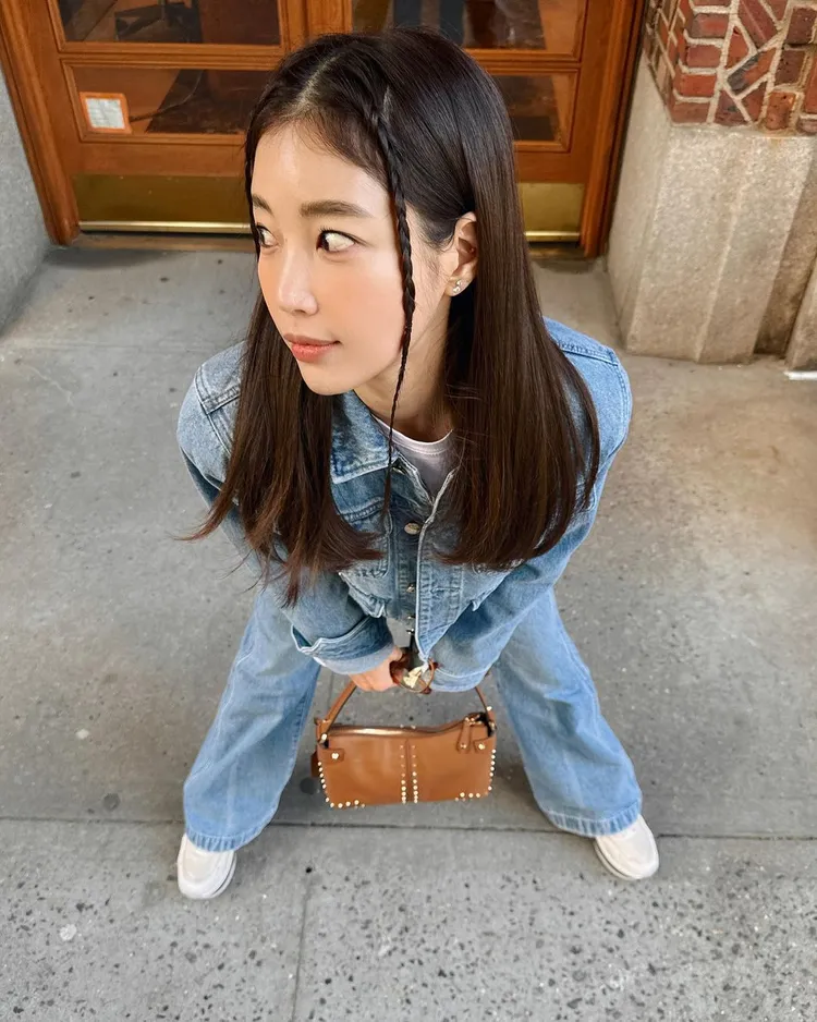 已抵達紐約的韓星奇恩世，在IG上分享了穿上全套MICHAEL KORS出街的興奮模樣。翻攝kieunse IG