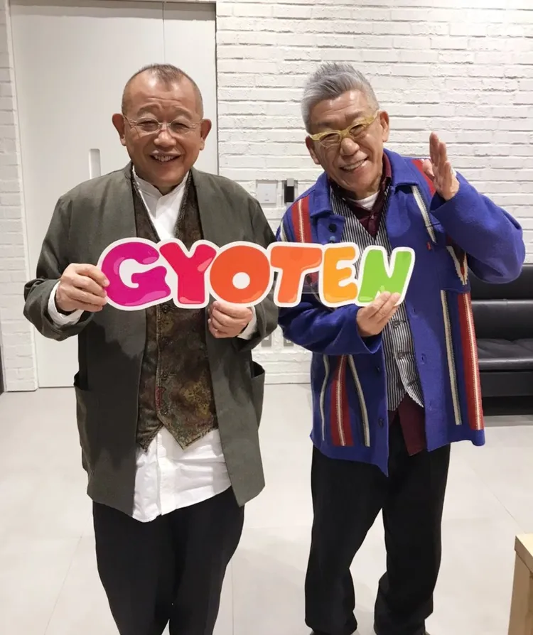 71歲的笑福亭鶴瓶（左）和66歲的笑福亭笑瓶是師徒關係。翻攝gyoten_ntv推特