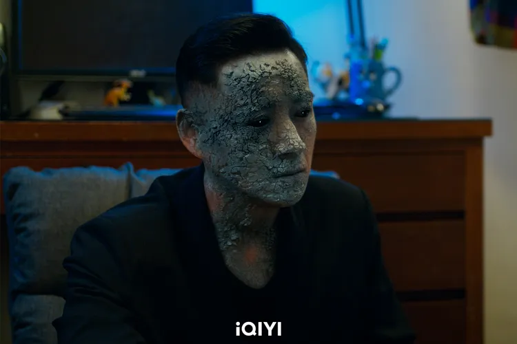 鄭人碩石化如漫威人物 。愛奇藝國際站提供