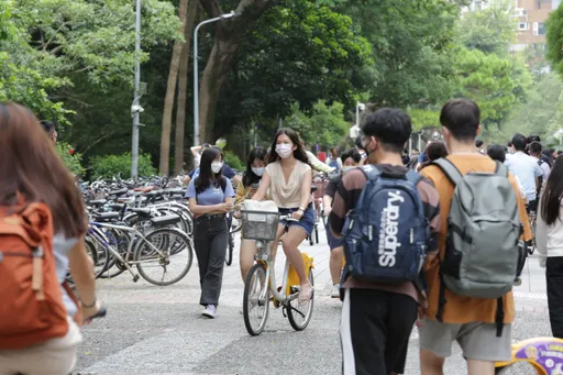 英语界铁人三项!多益中学生英语力竞赛今起报名 千元奖学金+证书助升学
