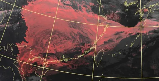 雨要來了？「紅色一片」籠罩台灣北部　鄭明典解釋原因