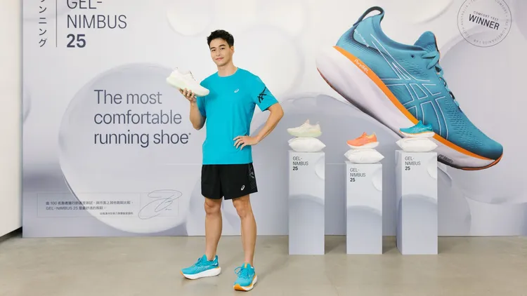 林敬倫大讚ASICS全新GEL-NIMBUS 25跑鞋「像枕頭一樣柔軟」。品牌提供