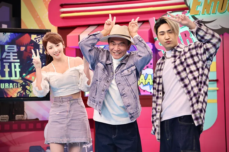 吳宗憲（中）、鹿希派（右）、宋羽葤今錄影。林林攝