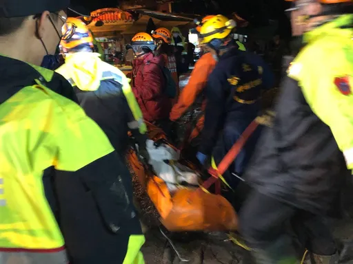 新北男冒低溫獨自登山意外墜谷 骨折受困手機求救仍傷重不治