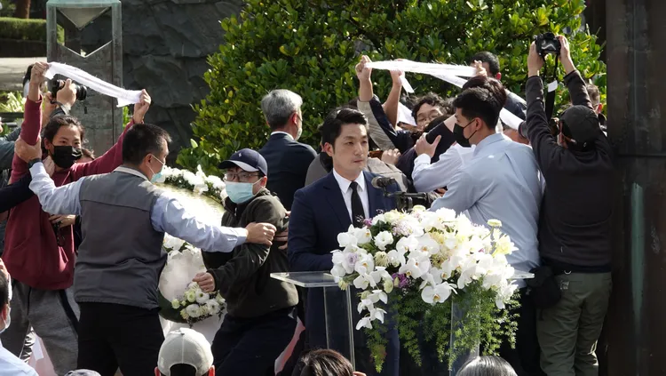 抗議民眾大喊「殺人兇手」。莊宗達攝