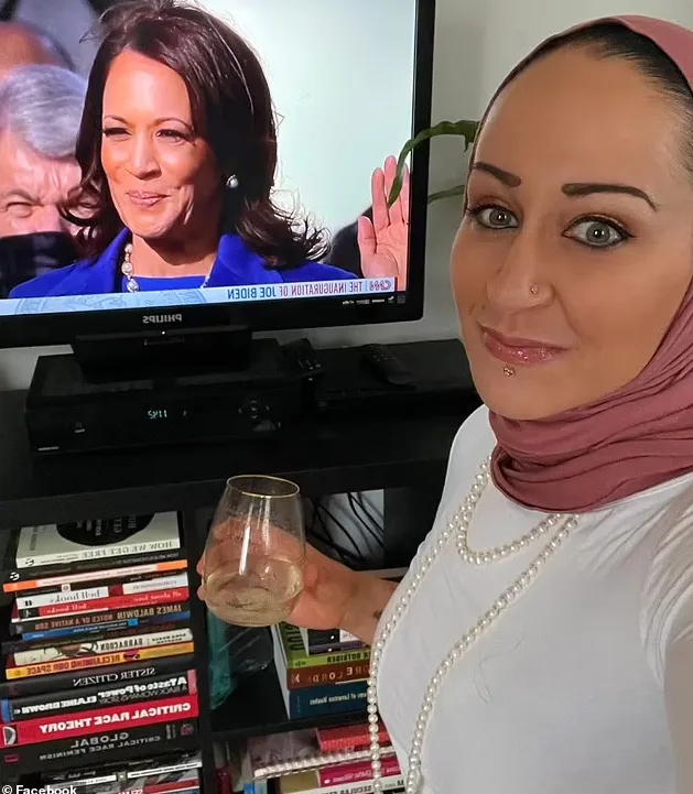 當印度裔的賀錦麗成為美國副總統時，拉威爾．伊維塔．薩拉瓦第也傲驕的宣稱，她以自己的印度裔血統為榮。翻攝臉書Raquel Evita Saraswati