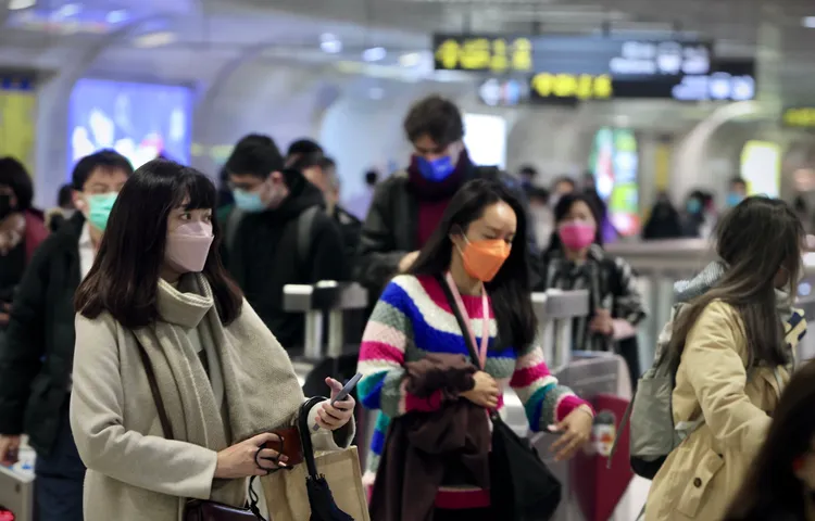 北捷於晚間6時45分起，啟動每4列車有1班不停國父紀念館站。資料照，林林攝